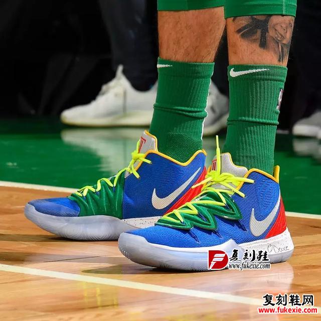 NBA球员今日上脚:保罗最新签名鞋来了,AND1经典战靴再现!