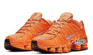 Nike Shox Total 三色回归发售,酷炫感十足