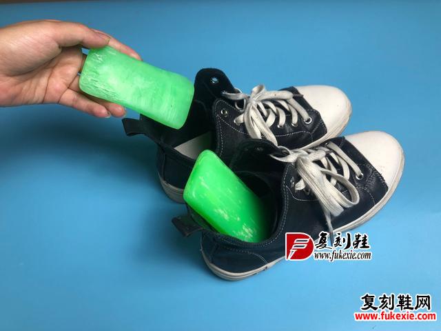 鞋子有臭味不想洗怎么办?教你用一秘招,穿上一个月都不会有鞋臭