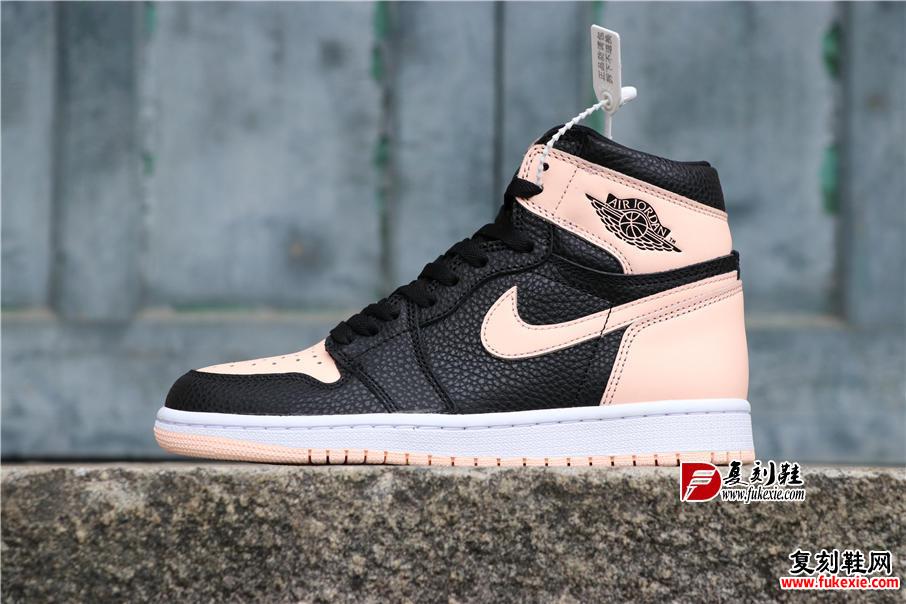 Air Jordan 1 “CRIMSON TINT” 黑粉荔枝纹