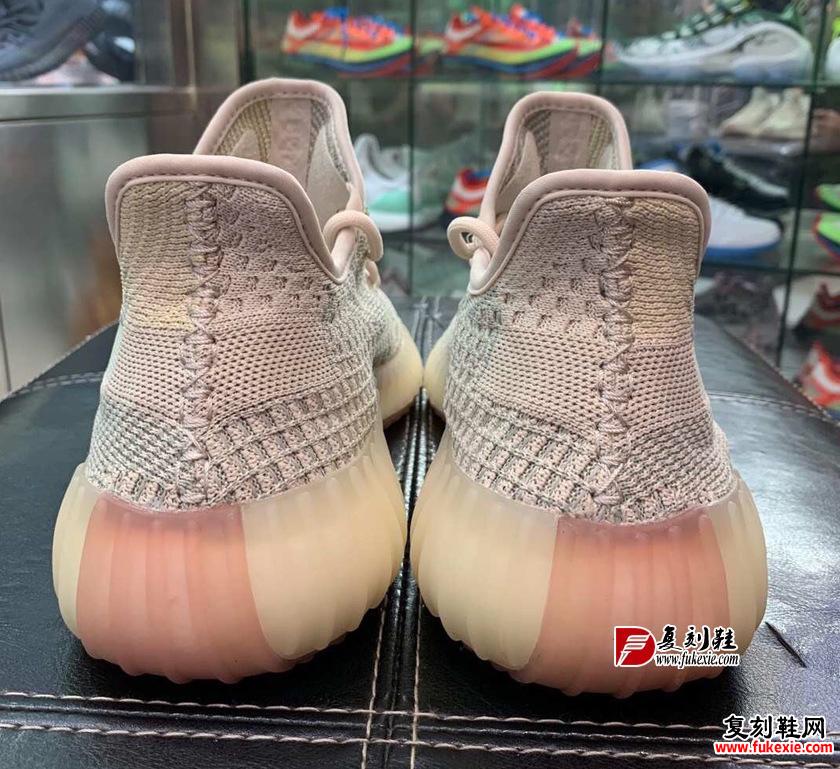 adidas Yeezy Boost 350 V2 货号：FW3043 发售日期：2019年9月22日 复刻鞋网 fukexie.com