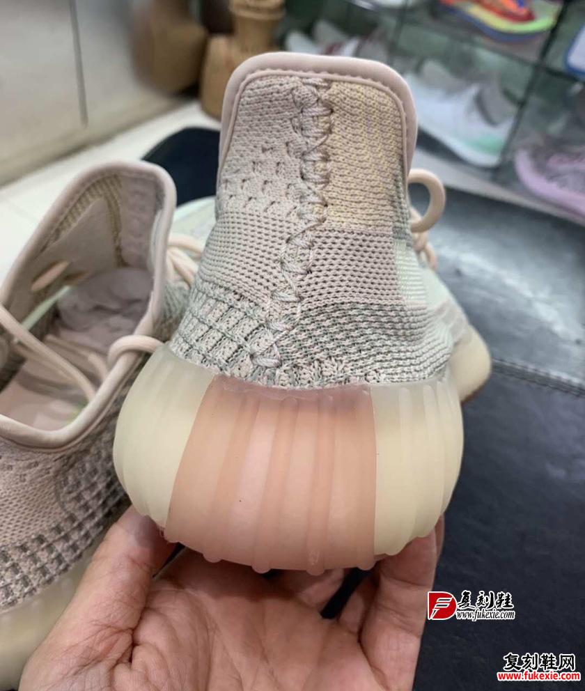 adidas Yeezy Boost 350 V2 货号：FW3043 发售日期：2019年9月22日 复刻鞋网 fukexie.com