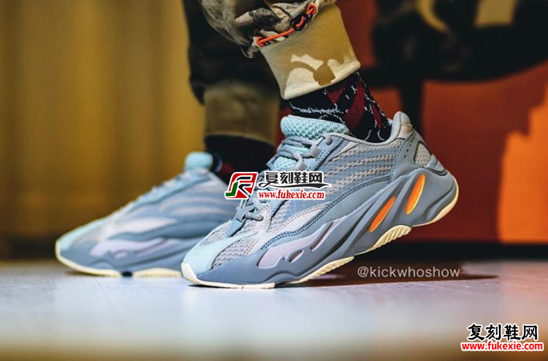 adidas Yeezy Boost 700 V2 “Inertia” 实物首度曝光| 复刻鞋网 fukexie.com