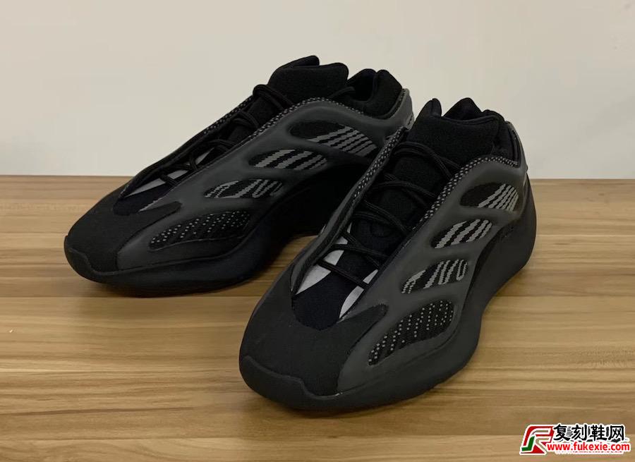adidas Yeezy 700 V3 Black发售日期