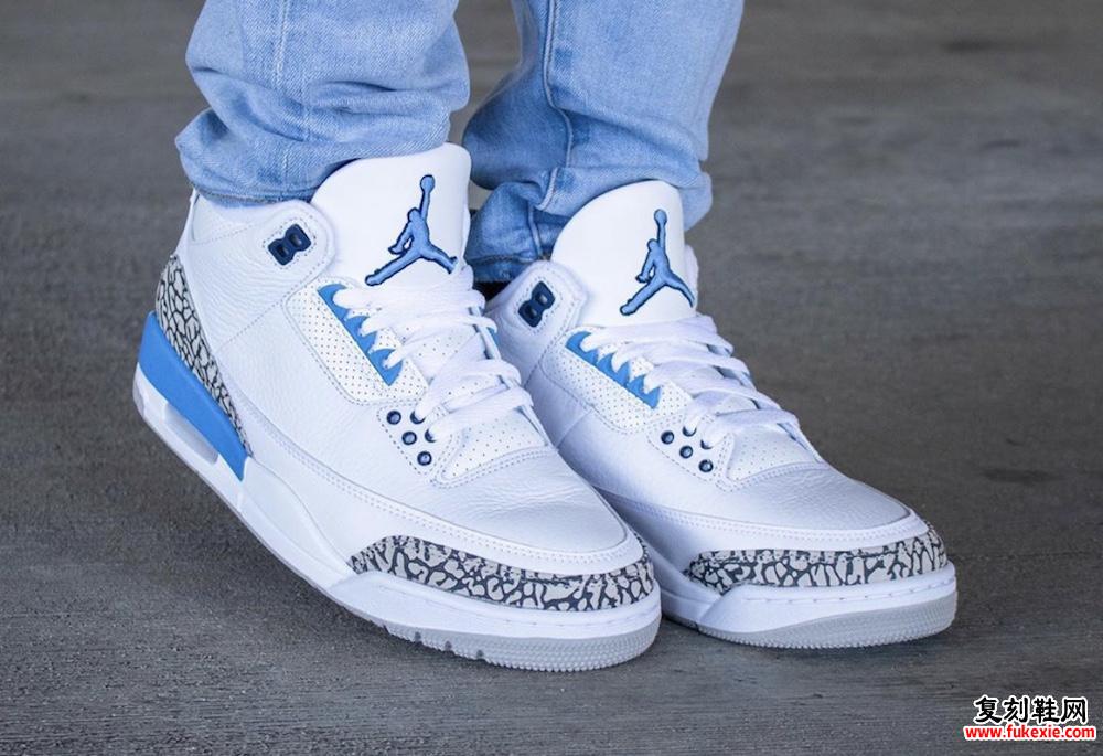 Air Jordan 3 UNC CT8532-104 On Feet