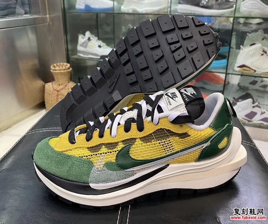 sacai Nike VaporWaffle Tour Yellow Stadium Green CV1363-700发售日期信息