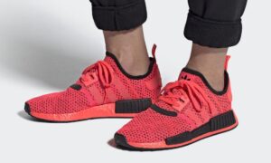 adidas NMD R1 Signal Pink FV1740发售日期