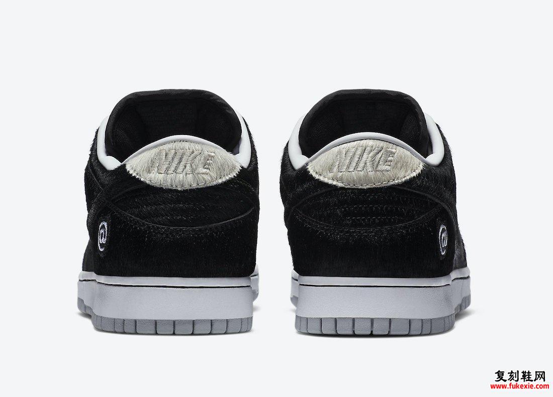 Medicom玩具Nike SB Dunk Low Bearbrick CZ5127-001