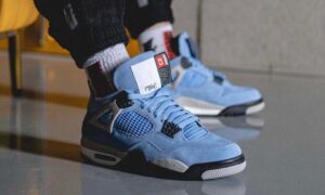 Air Jordan 4 University Blue CT8527-400上脚