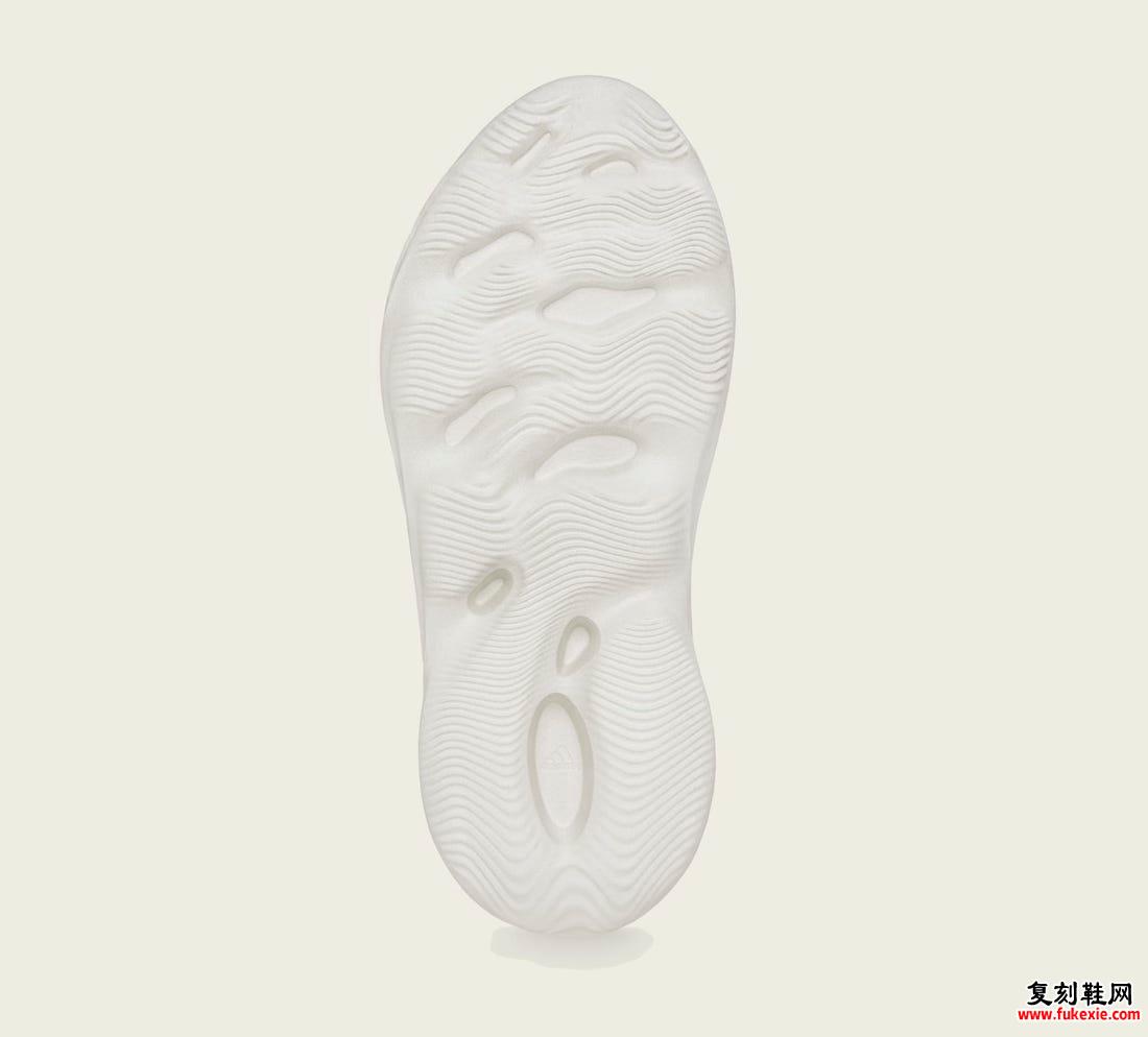 adidas Yeezy Foam Runner Sand FY4567发售日期
