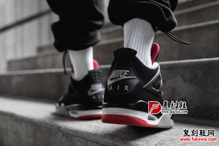 Air Jordan 4 Retro「Bred」最新复刻版本上脚预览