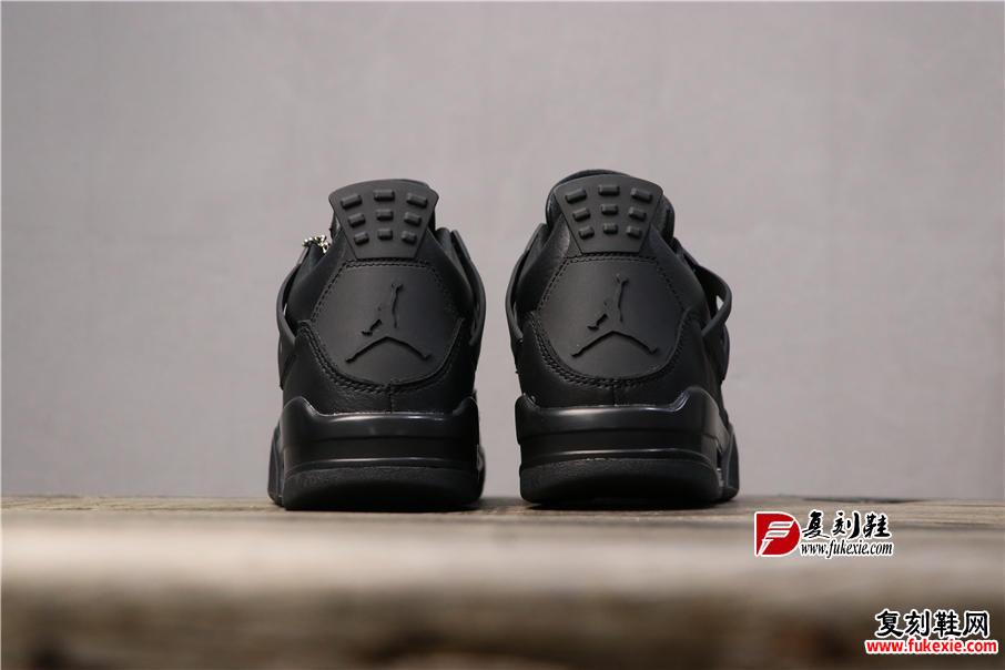 乔丹4代 Air Jordan 4 “Black Cat”全黑