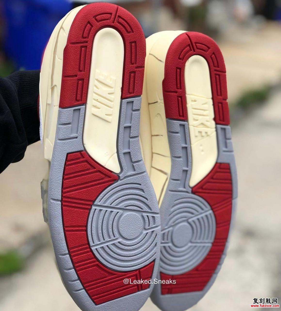 Off-White Air Jordan 2 Low 白红 Off-White Air Jordan 2 Low 白红 DJ4375-106 发布日期