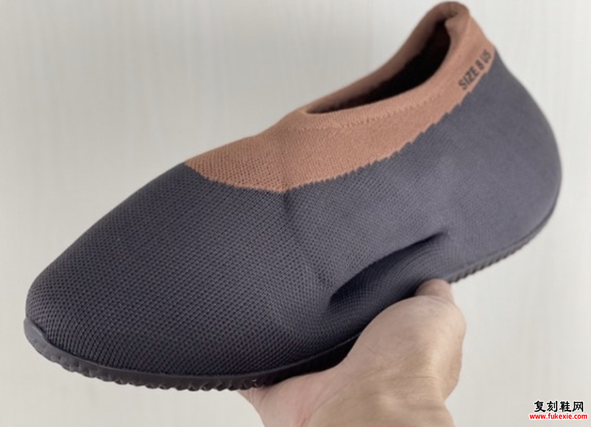 adidas Yeezy Knit Runner Stone Carbon 发布日期