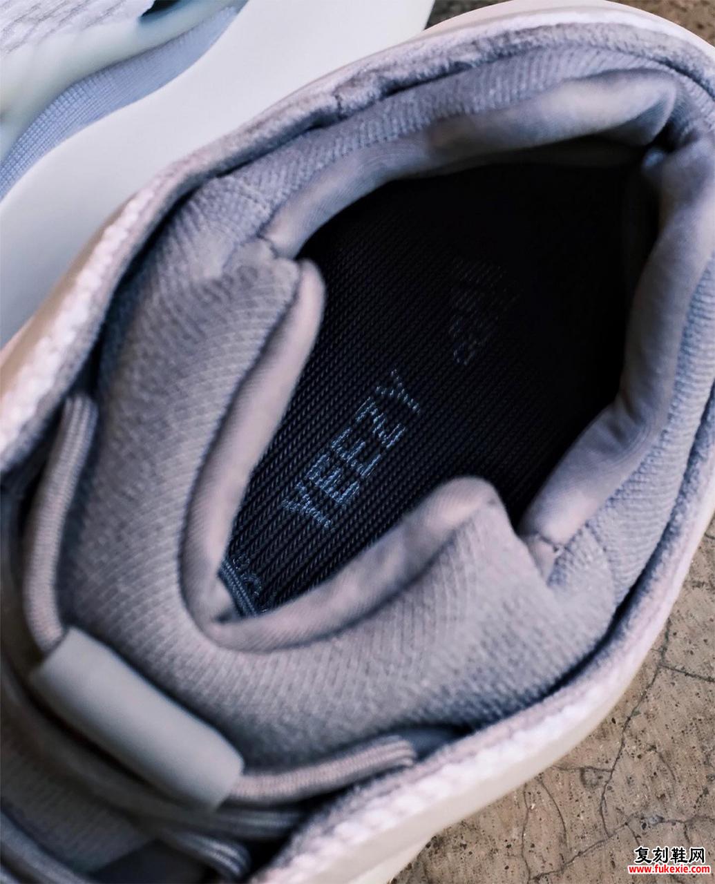 adidas Yeezy 700 V3 Fade Salt ID1674 发布日期定价
