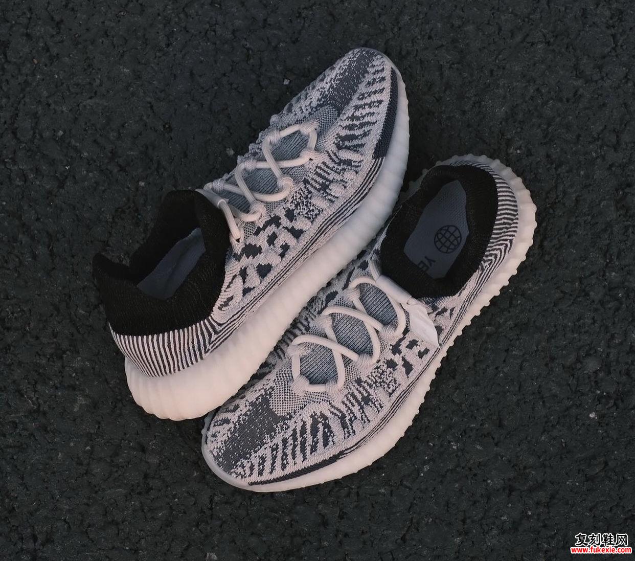 adidas Yeezy Boost 350 V2 CMPCT Panda 发布日期