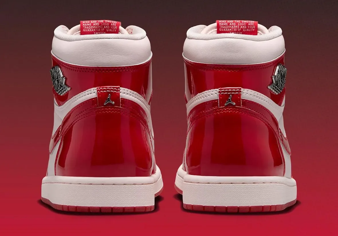 美甲灵感 Air Jordan 1 High OG “Nails And Grails” 2026年9月2日发售，首配指甲贴片