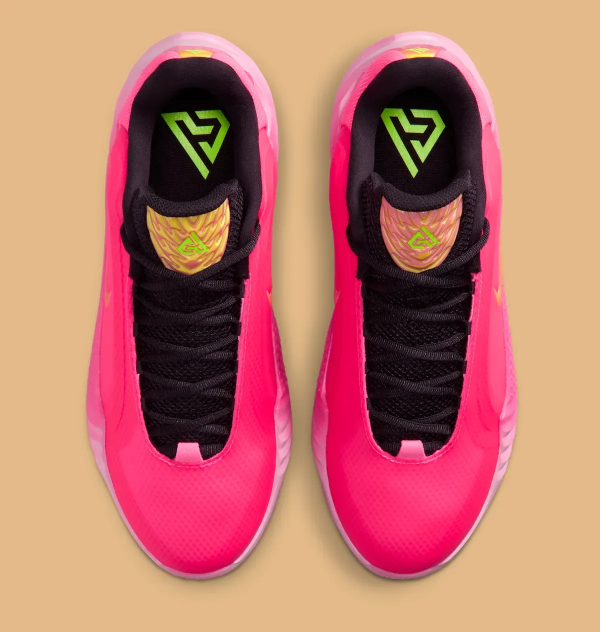 独家！Nike Giannis Freak 8 “Buckitos”亮粉实战开箱深度评测