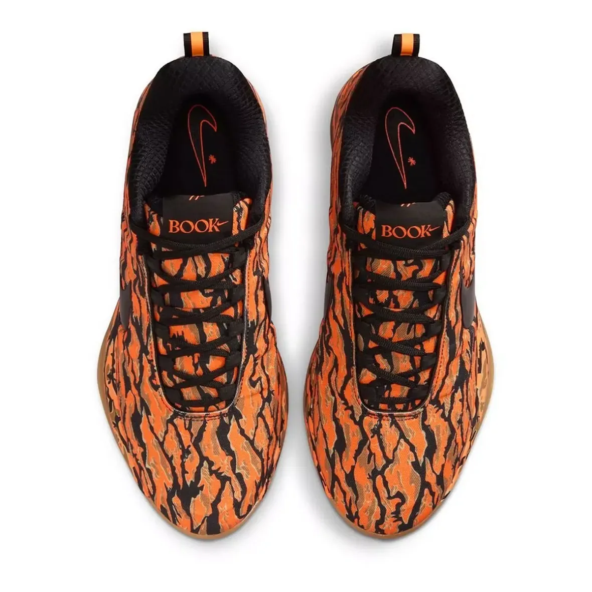 Devin Booker亲穿Nike Book 2“Tiger Camo”猛虎出闸,全鞋面虎纹迷彩成Book系列最狂野之作插图2 Devin Booker亲穿Nike Book 2“Tiger Camo”猛虎出闸,全鞋面虎纹迷彩成Book系列最狂野之作