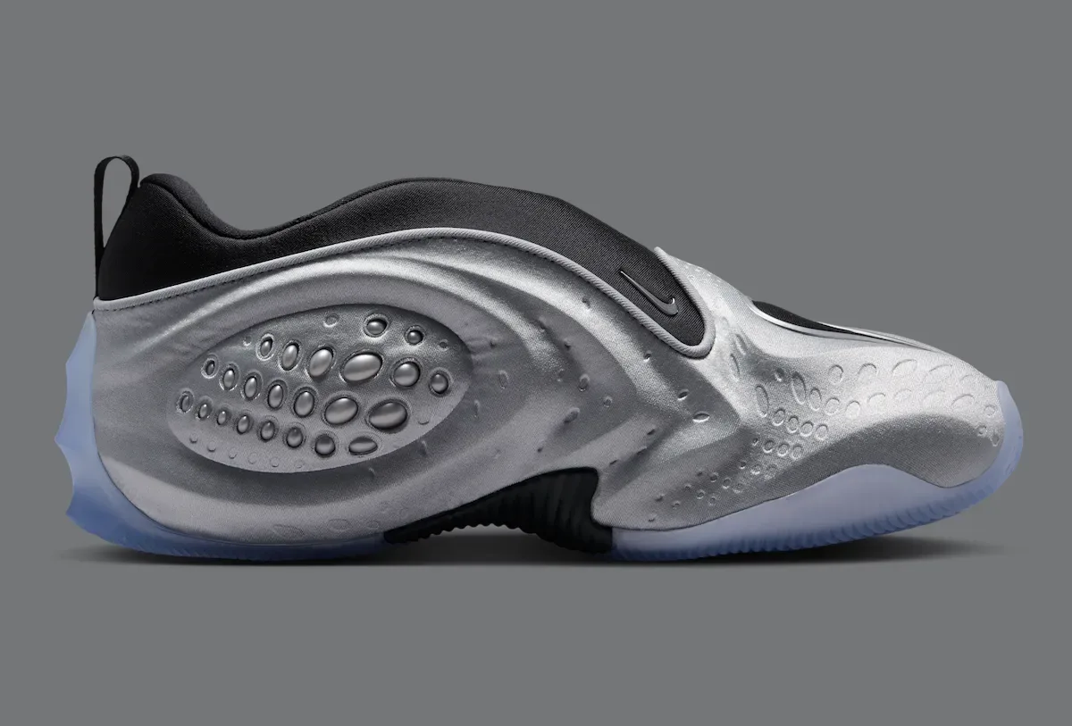 Nike First Sight Shadow “Metallic Silver” 7月24日发售,液态金属质感重新诠释Foamposite未来主义插图2 Nike First Sight Shadow “Metallic Silver” 7月24日发售,液态金属质感重新诠释Foamposite未来主义