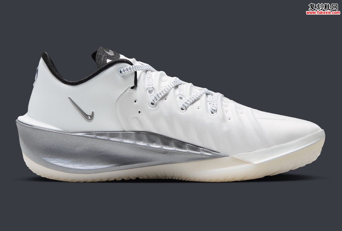 纯白金属银后跟 Nike GT Cut 4 Summit White Metallic Silver 秋季发售插图2 纯白金属银后跟 Nike GT Cut 4 Summit White Metallic Silver 秋季发售