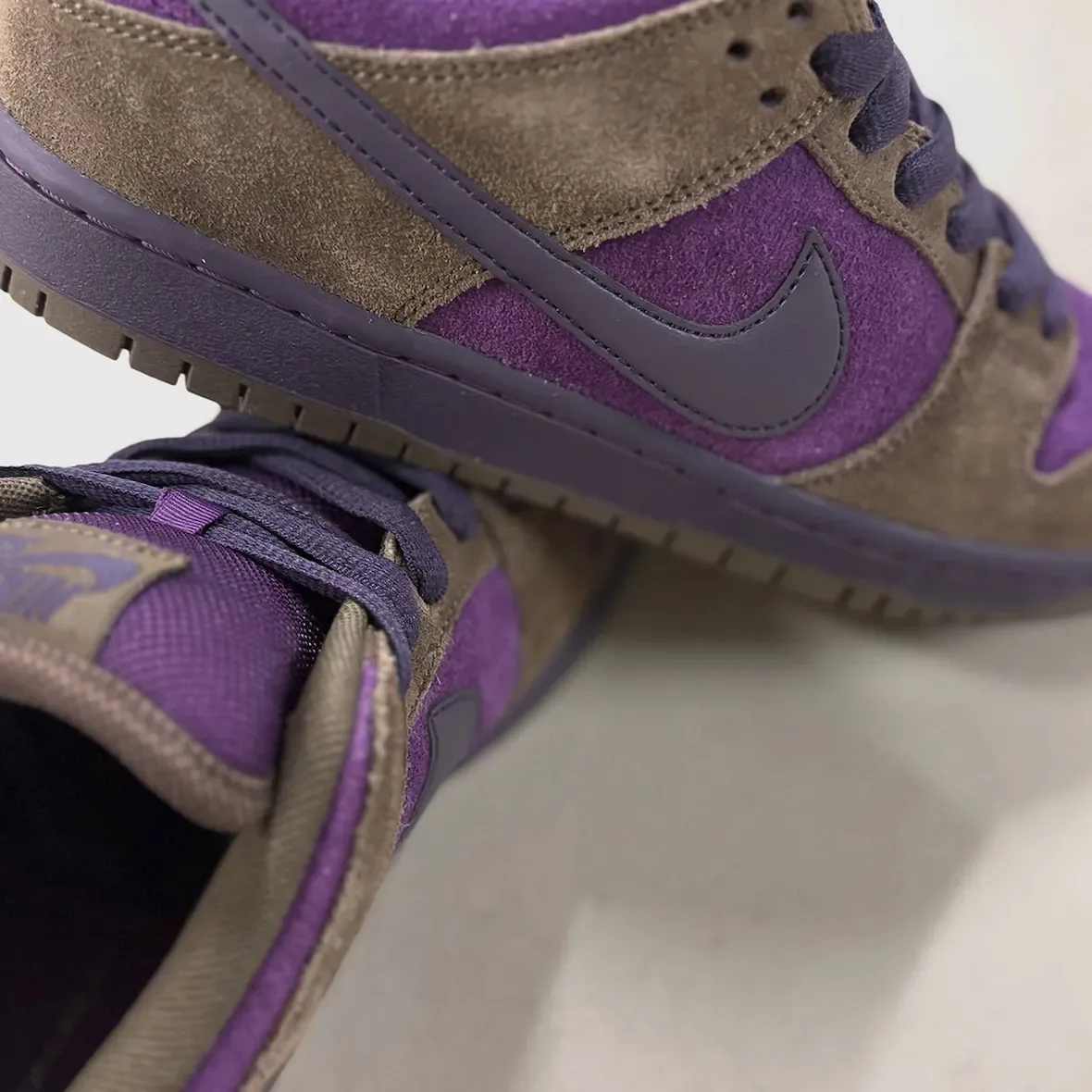 Nike SB Dunk Low “Dark Hazel/Purple Dynasty” 棕紫麂皮(Dark Hazel) 开箱前瞻评测插图5 Nike SB Dunk Low “Dark Hazel/Purple Dynasty” 棕紫麂皮(Dark Hazel) 开箱前瞻评测