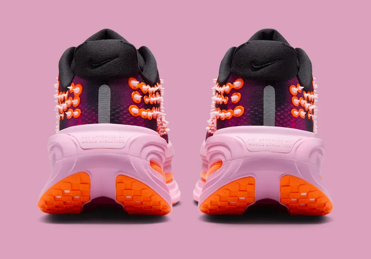 独家！2026 Nike Vomero Premium “Otaku Approved” 原宿刺猬跑鞋深度开箱评测