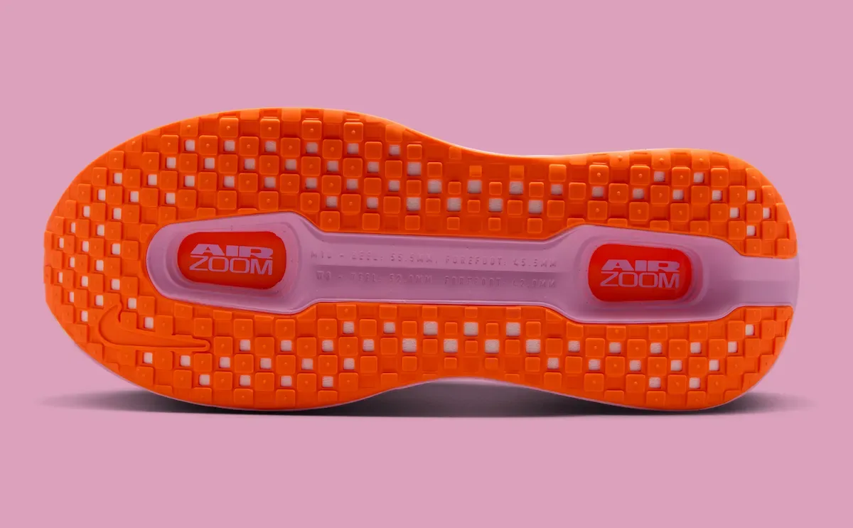 独家！2026 Nike Vomero Premium “Otaku Approved” 原宿刺猬跑鞋深度开箱评测
