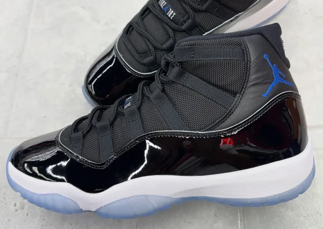 Air Jordan 11 “Space Jam” 2026 年回归：跨越三十年的漆皮传奇与发售详情
