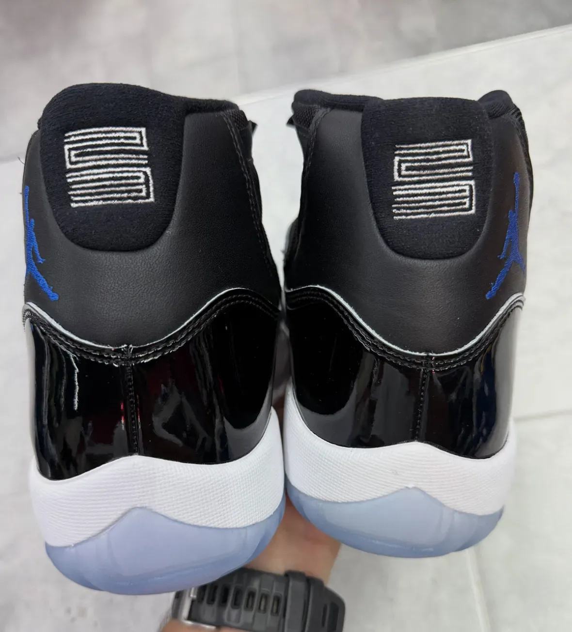 Air Jordan 11 “Space Jam” 2026 年回归：跨越三十年的漆皮传奇与发售详情