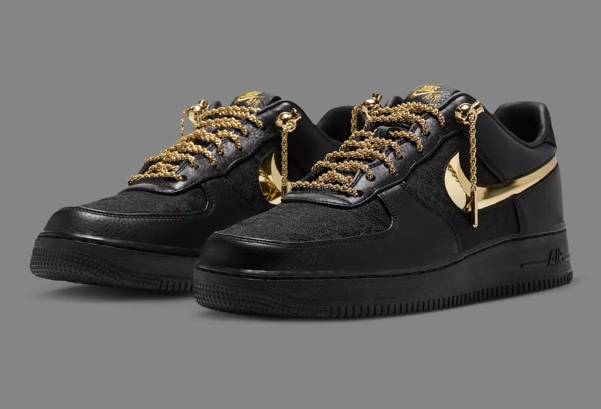 Victor Solomon x Nike Air Force 1 “Trophies Black” 7月22日发售,暗黑金链铸就WNBA全明星插图 Victor Solomon x Nike Air Force 1 “Trophies Black” 7月22日发售,暗黑金链铸就WNBA全明星