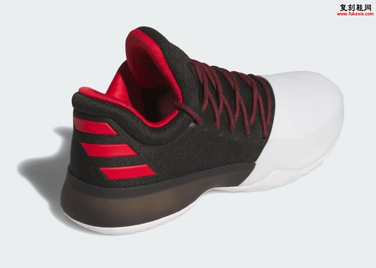 adidas Harden Vol. 1 Pioneer 复刻回归 2026年8月黑红白配色重现 全掌Boost经典低帮 独家深度评测与十年回顾插图4 adidas Harden Vol. 1 Pioneer 复刻回归 2026年8月黑红白配色重现 全掌Boost经典低帮 独家深度评测与十年回顾