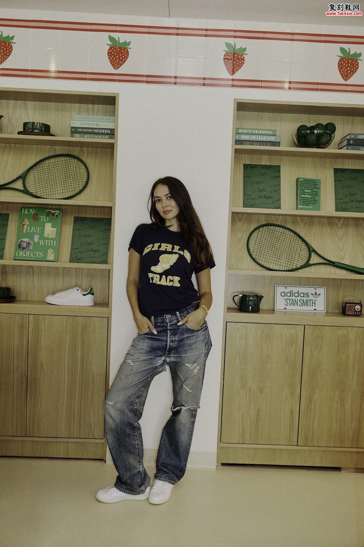 Adidas Stan Smith城市系列洛杉矶首发仿鳄鱼纹麂皮复古鞋发售前瞻独家深度解析插图1 Adidas Stan Smith城市系列洛杉矶首发仿鳄鱼纹麂皮复古鞋发售前瞻独家深度解析