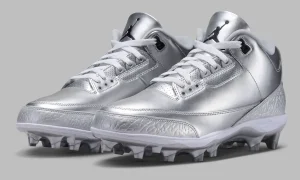 Air Jordan 3 “Metallic Silver”金属银橄榄球钉鞋9月10日发售全银翻滚皮革爆裂纹复古篮球鞋足球化转型重磅回归缩略图