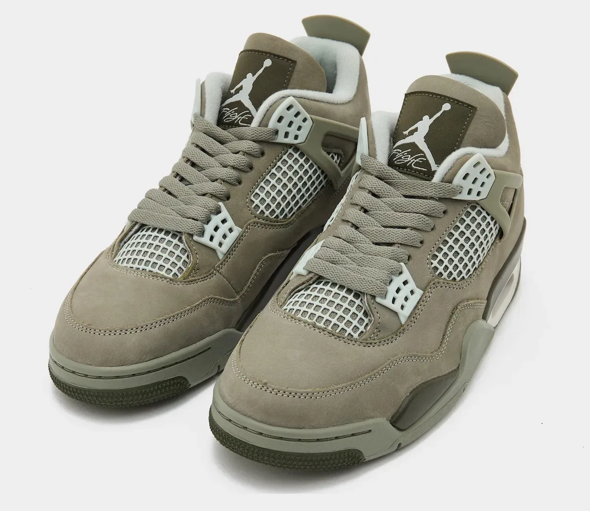 Air Jordan 4 “Light Army” 浅军绿欧洲限定配色2026假日季上线 军绿灰银鞋面仅限欧洲线上发售