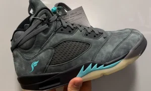 SoleFly x Air Jordan 5 极光绿灰麂皮联名2026年10月发售独家评测迈阿密家族关系与低调美学深度解读缩略图