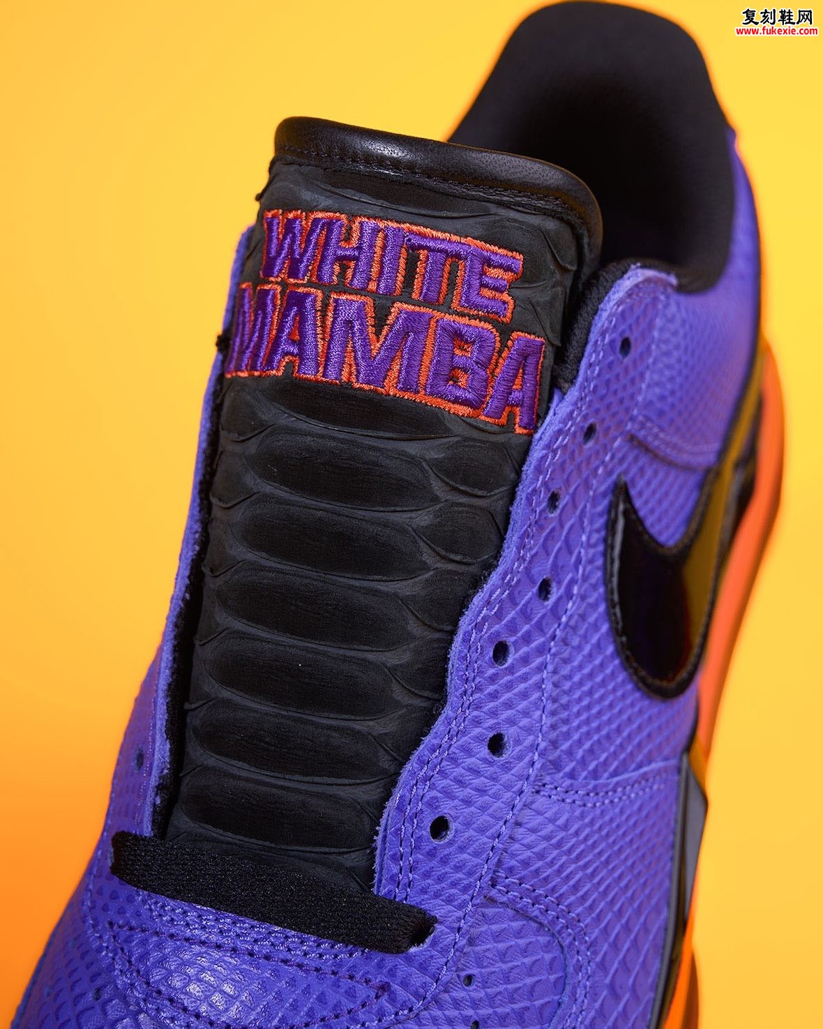 Diana Taurasi Gets a One-of-One Nike Kobe x LeBron Custom不会公开发售独家揭秘插图6 Diana Taurasi Gets a One-of-One Nike Kobe x LeBron Custom不会公开发售独家揭秘