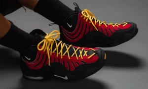 Nike Air Bakin「Varsity Red」2026九月复刻，迈阿密魂与召回故事缩略图