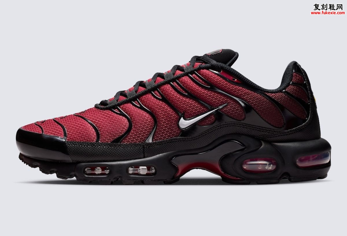 红到黑渐变鞋头搭配黑色骨架气垫,Nike Air Max Plus “Tough Red” 2026秋季发售插图1 红到黑渐变鞋头搭配黑色骨架气垫,Nike Air Max Plus “Tough Red” 2026秋季发售