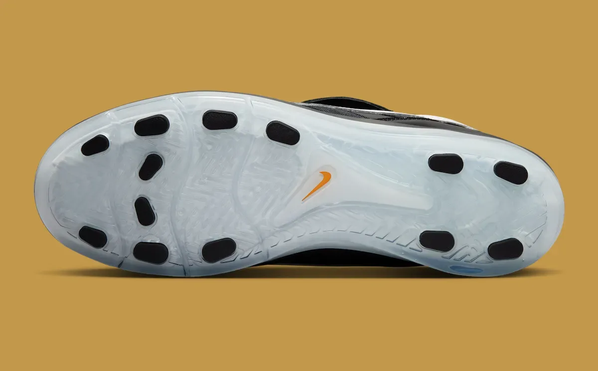 Nike Cryoshot Tiempo 94 OG 传奇战靴重生:1994世界杯意产袋鼠皮黑金经典,生活方式化独家评测插图5 Nike Cryoshot Tiempo 94 OG 传奇战靴重生:1994世界杯意产袋鼠皮黑金经典,生活方式化独家评测