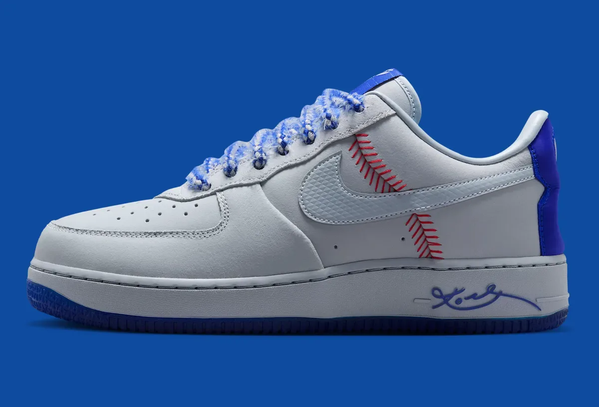 灰色皮革红色棒球缝线蛇纹Swoosh，Nike Kobe Air Force 1 Protro “Dodgers” 8月15日致敬洛杉矶