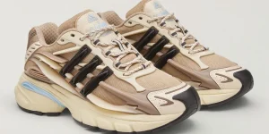 菲董上脚 Pharrell x adidas Jellyfish “Crystal Sand” 米色浅蓝层叠鞋身，2026年8月发售缩略图