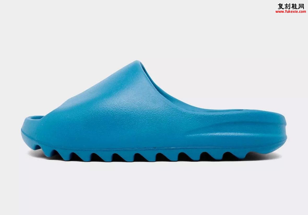 YEEZY重返JD Sports与Finish Line 8月13日五款齐发 Slide多配色领衔 零售渠道大扩张插图3 YEEZY重返JD Sports与Finish Line 8月13日五款齐发 Slide多配色领衔 零售渠道大扩张