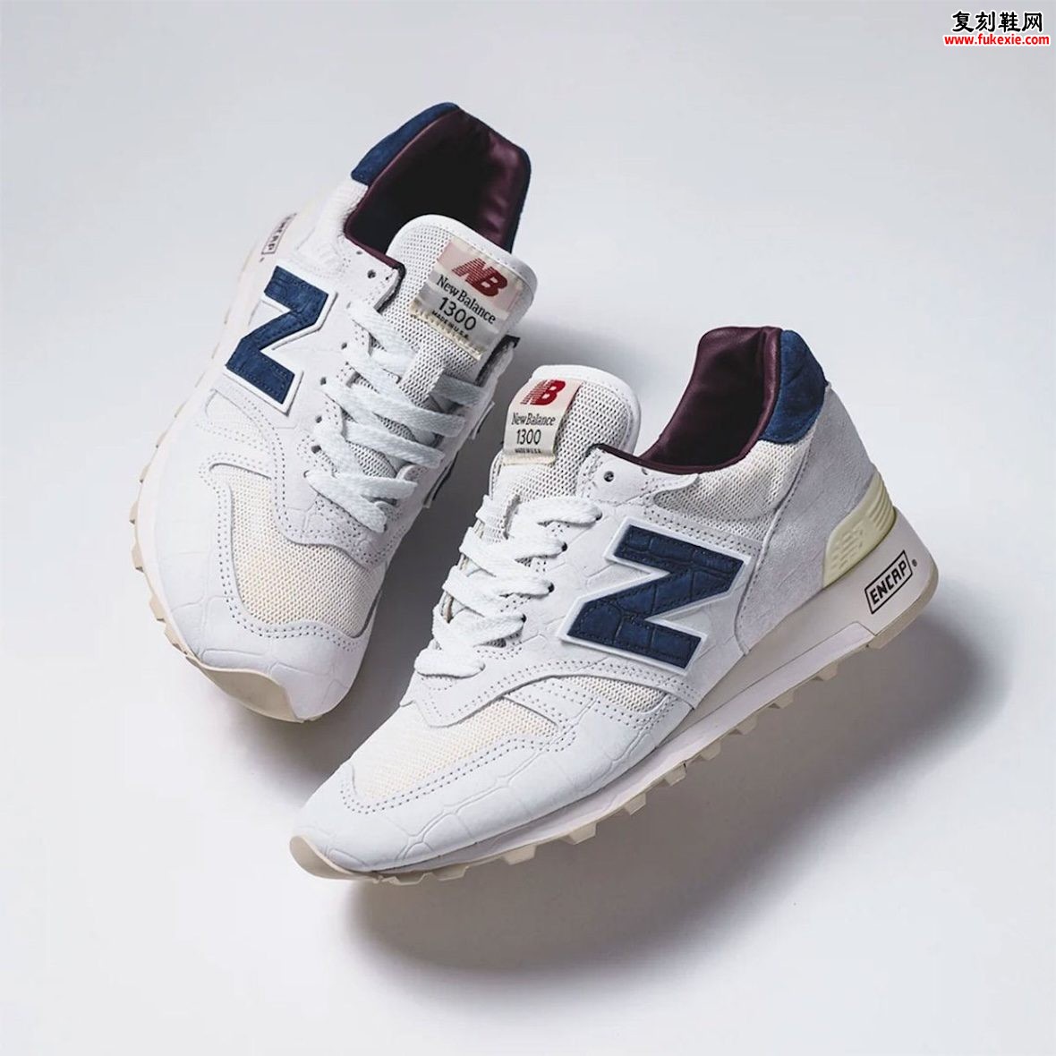 New Balance 1300 Sea Salt 美产秋冬新品 鳄鱼压纹猪皮细节 货号U1300SS 2026年9月10日发售插图1 New Balance 1300 Sea Salt 美产秋冬新品 鳄鱼压纹猪皮细节 货号U1300SS 2026年9月10日发售插图1