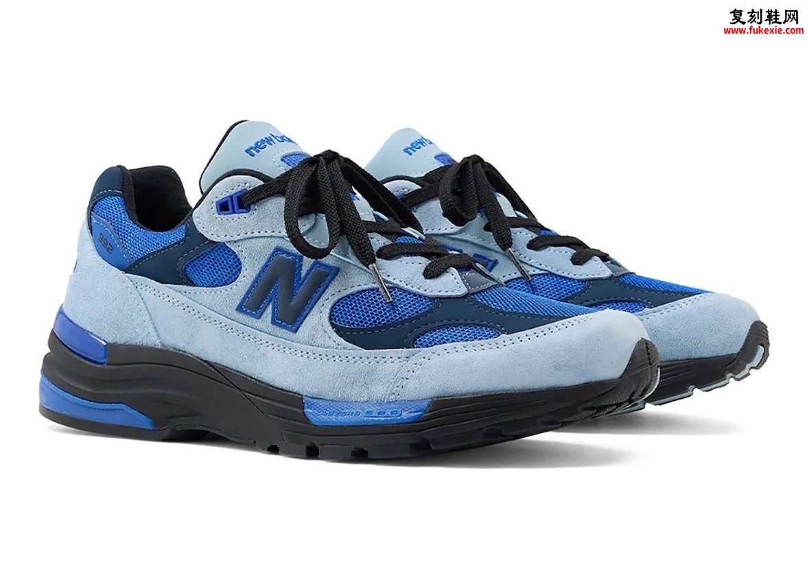 New Balance 992 “Blue Gemstone” 蓝宝石新配色秋季发售 浅灰麂皮搭配蓝色网面 定价200美元货号U992AR全面解读插图 New Balance 992 “Blue Gemstone” 蓝宝石新配色秋季发售 浅灰麂皮搭配蓝色网面 定价200美元货号U992AR全面解读