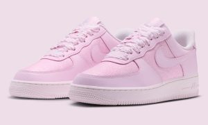 Nike Air Force 1 Low “Arctic Pink”北极粉女款2026假日季提花编织鞋面宽幅丝带鞋带设计亮点与发售信息深度解析缩略图