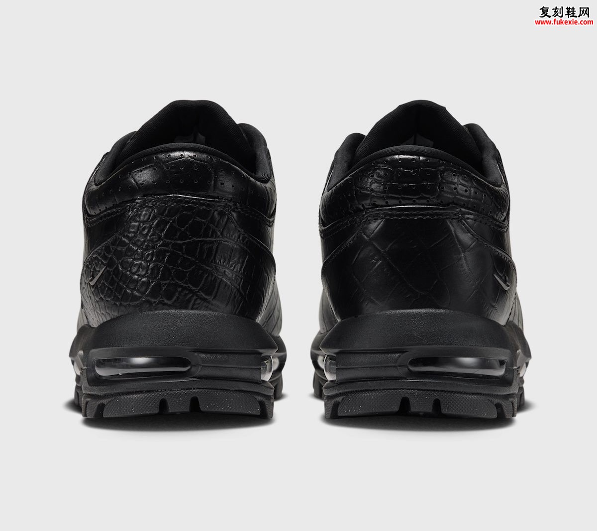 Nike Air Max Goadome Low “Black Croc”黑鳄鱼纹评测:Mauri哈林美学转译与全黑压花2026发售解析插图4 Nike Air Max Goadome Low “Black Croc”黑鳄鱼纹评测:Mauri哈林美学转译与全黑压花2026发售解析
