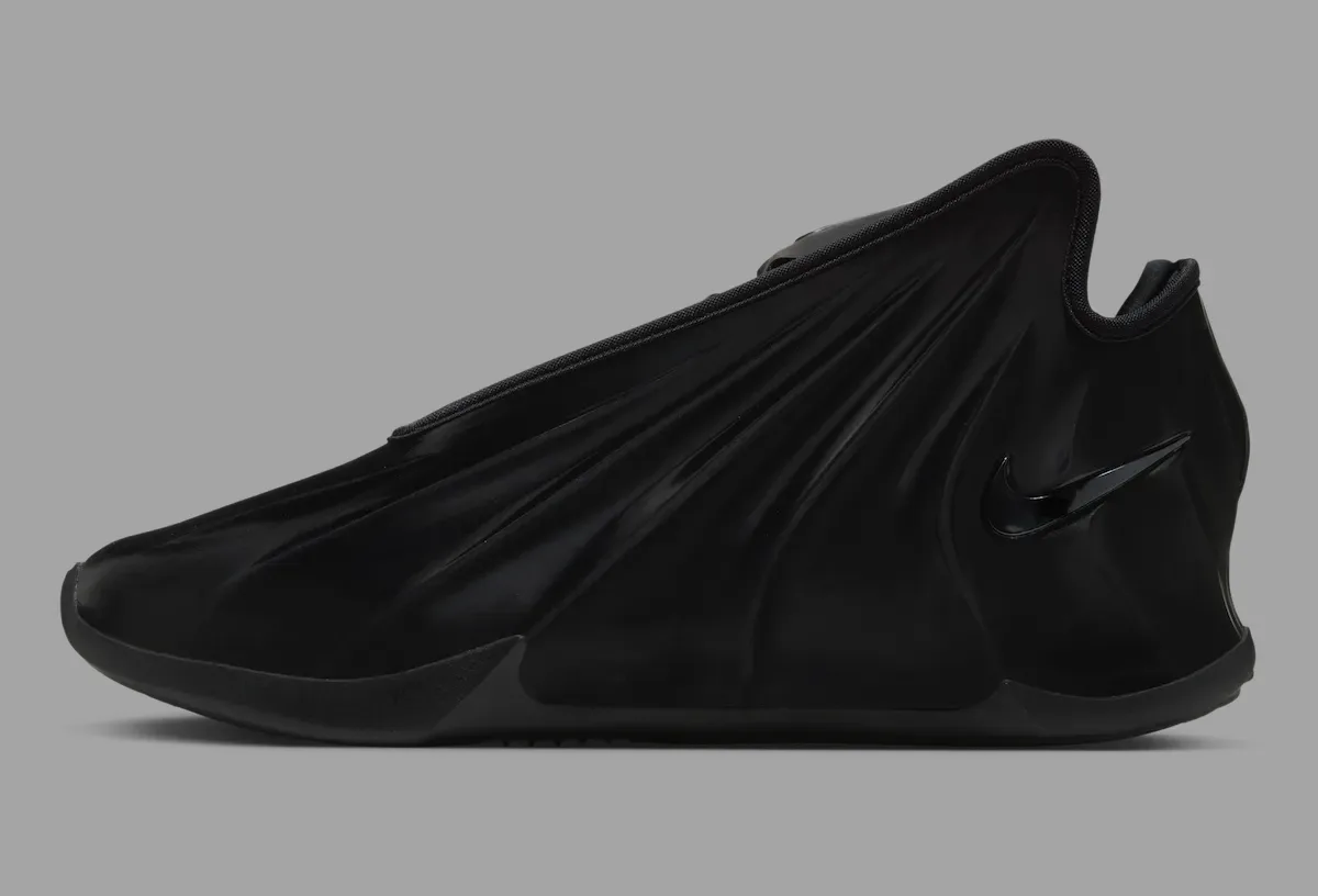 Nike GT Future Triple Black 全黑配色假日季发售 AJ Dybantsa 同款缓震科技详解插图1 Nike GT Future Triple Black 全黑配色假日季发售 AJ Dybantsa 同款缓震科技详解