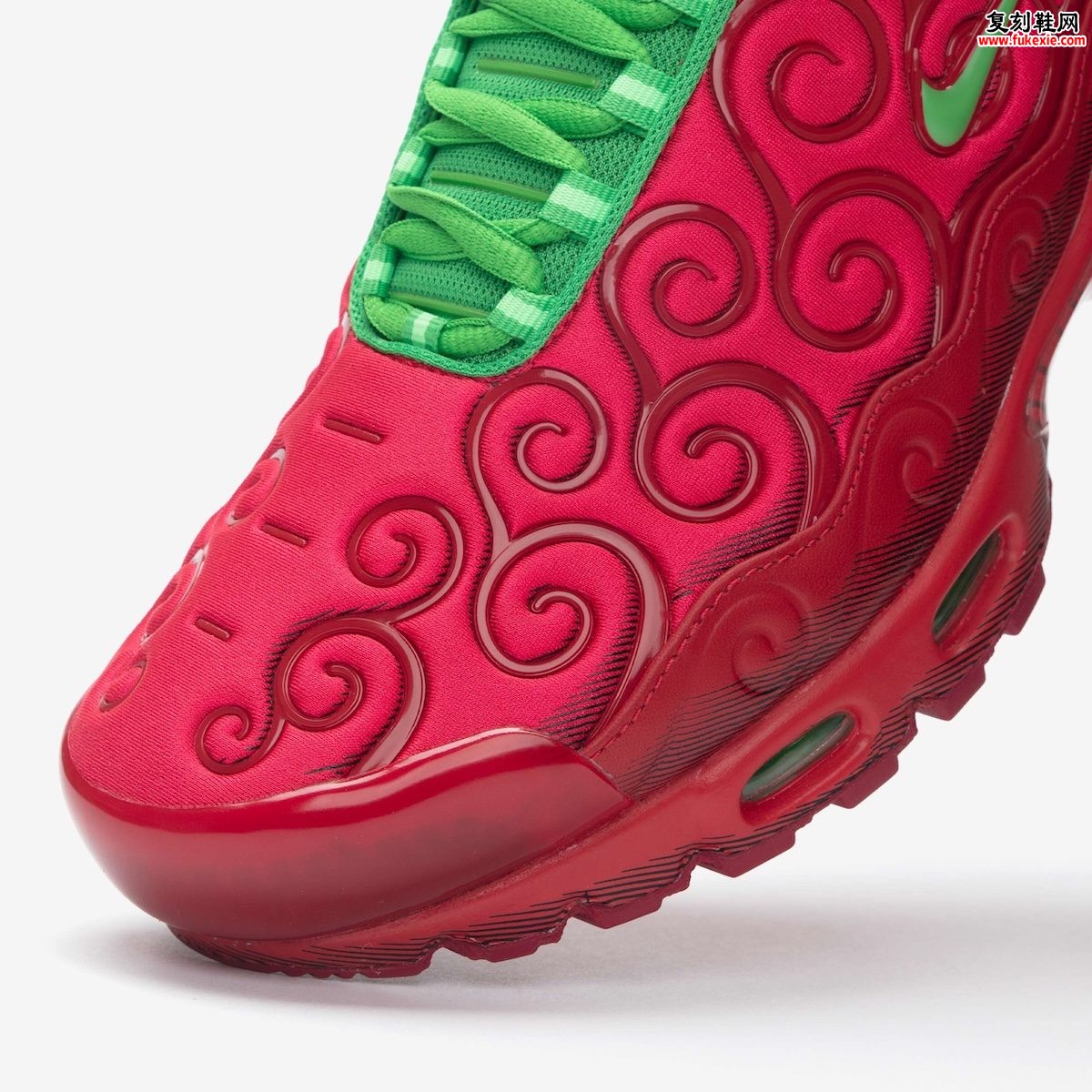 One Piece x Nike Air Max Plus “Ope Ope”海贼王联名限量发售2026年9月19日独家解析评测!插图6 One Piece x Nike Air Max Plus “Ope Ope”海贼王联名限量发售2026年9月19日独家解析评测!