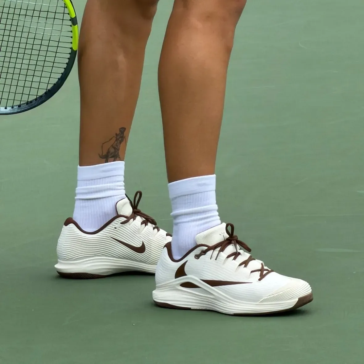 Travis Scott x Nike Zoom Vapor 12 HC“象牙白可可”阿尔卡拉斯美网亲穿曝光,9月4日Cactus Jack发售插图1 Travis Scott x Nike Zoom Vapor 12 HC“象牙白可可”阿尔卡拉斯美网亲穿曝光,9月4日Cactus Jack发售